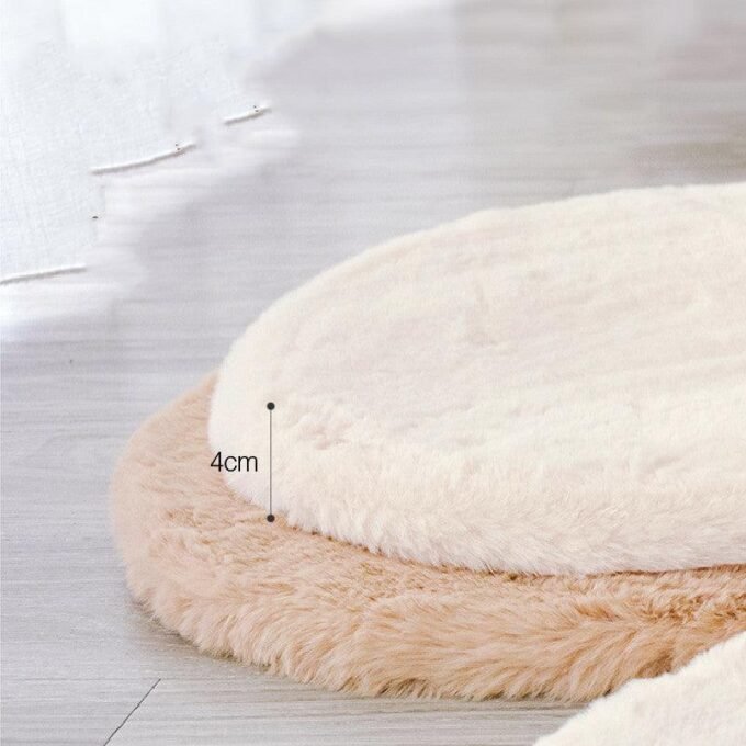 Luxurious Rabbit Velvet Cat Litter Round Mat - Image 3